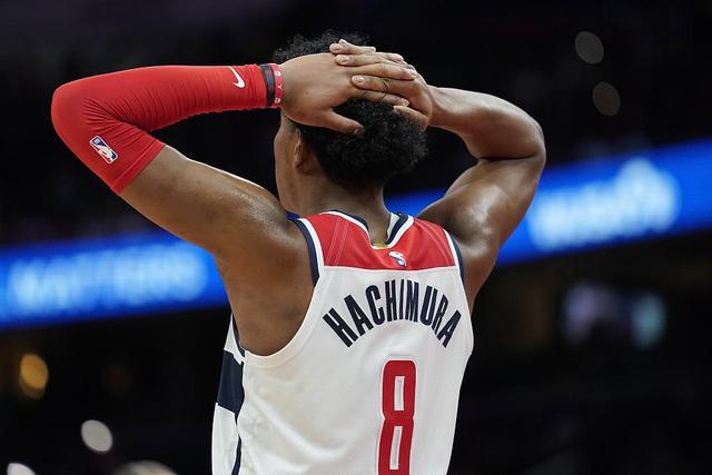 哈登三双快船大胜送爵士11连败 太阳胜森林狼